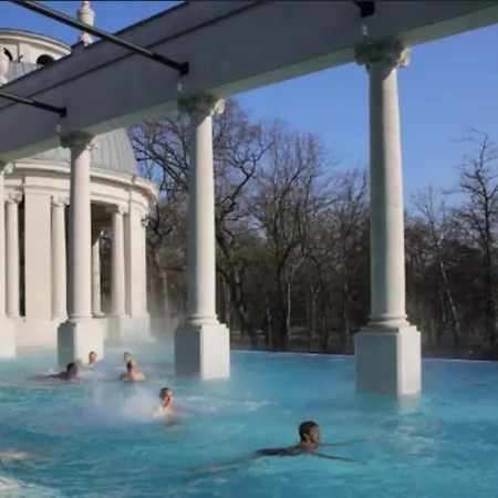 Autre Canal Chez Helo דירה נאנסי