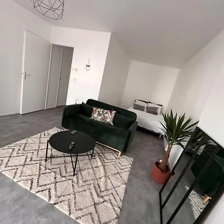 Apartment Autre Canal Chez Helo *