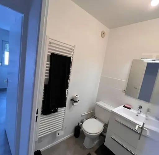 Autre Canal Chez Helo 낭시