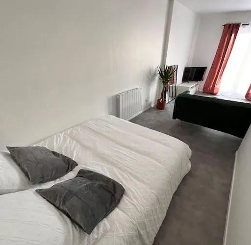 Autre Canal Chez Helo 아파트 *